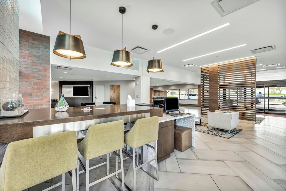 Delta Hotels by Marriott Mount Pleasant - photo 7