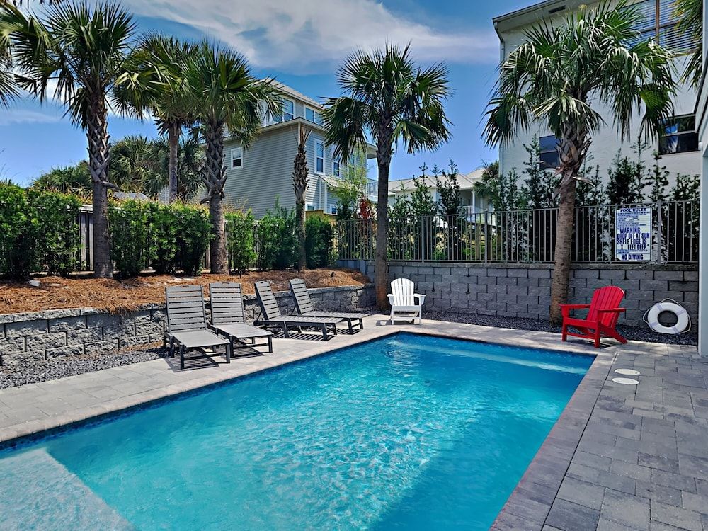All Seasun With Pool Lsv And Game Room in Destin, United States