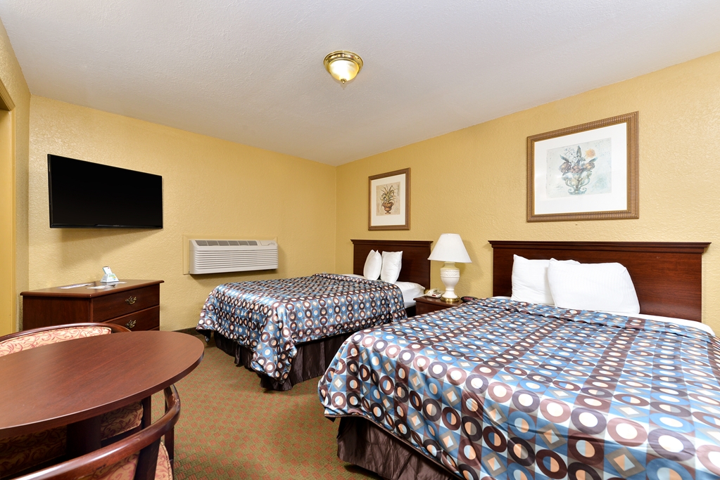 Americas Best Value Inn Starke - photo 11
