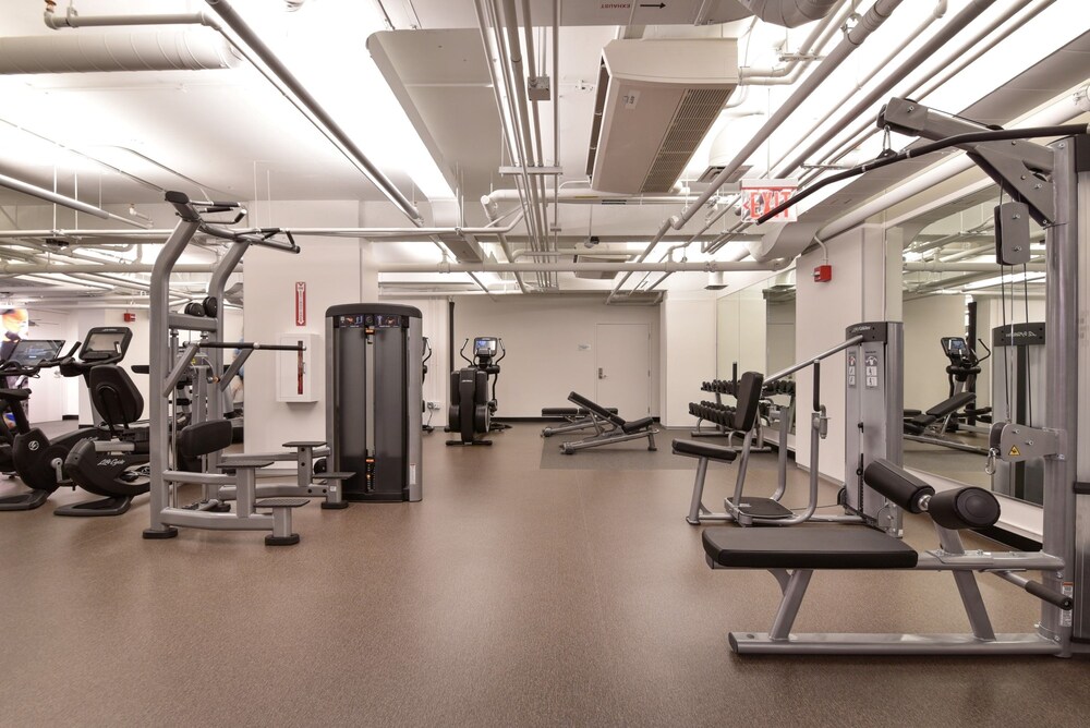Global Luxury Suites At Emerson Place - photo 32