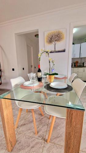 Duplex Penthouse Los Cristianos Beach - last minute hotel in Unknown City