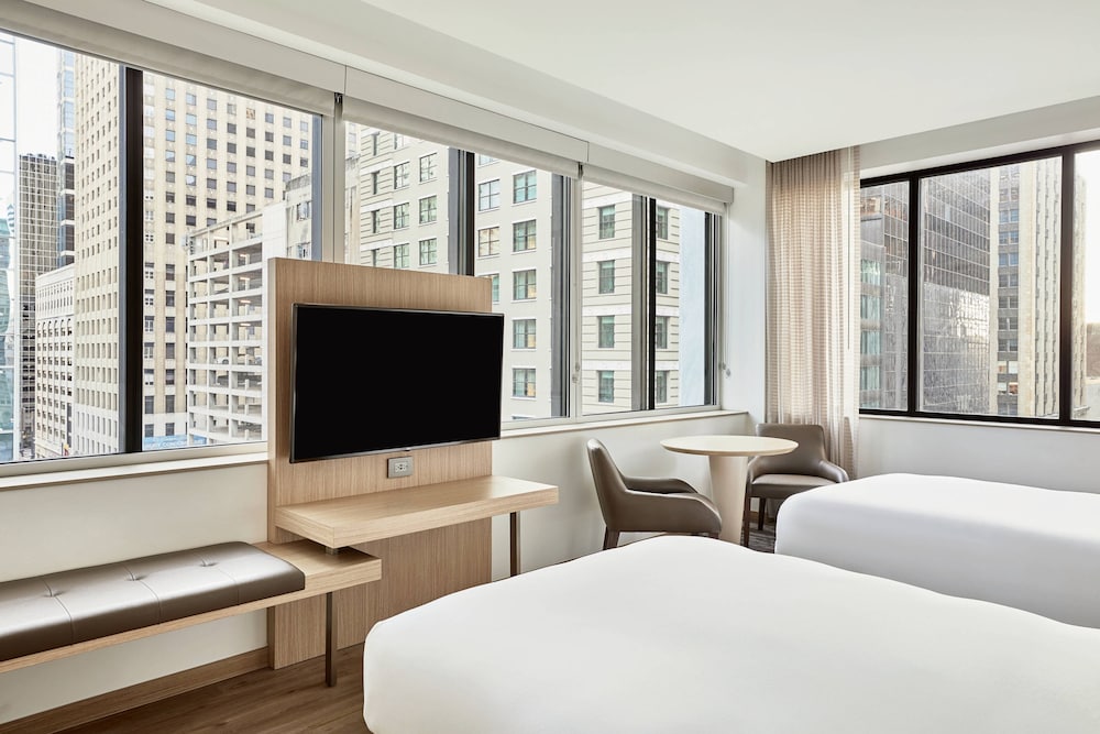 AC Hotel by Marriott Houston Downtown - photo 11