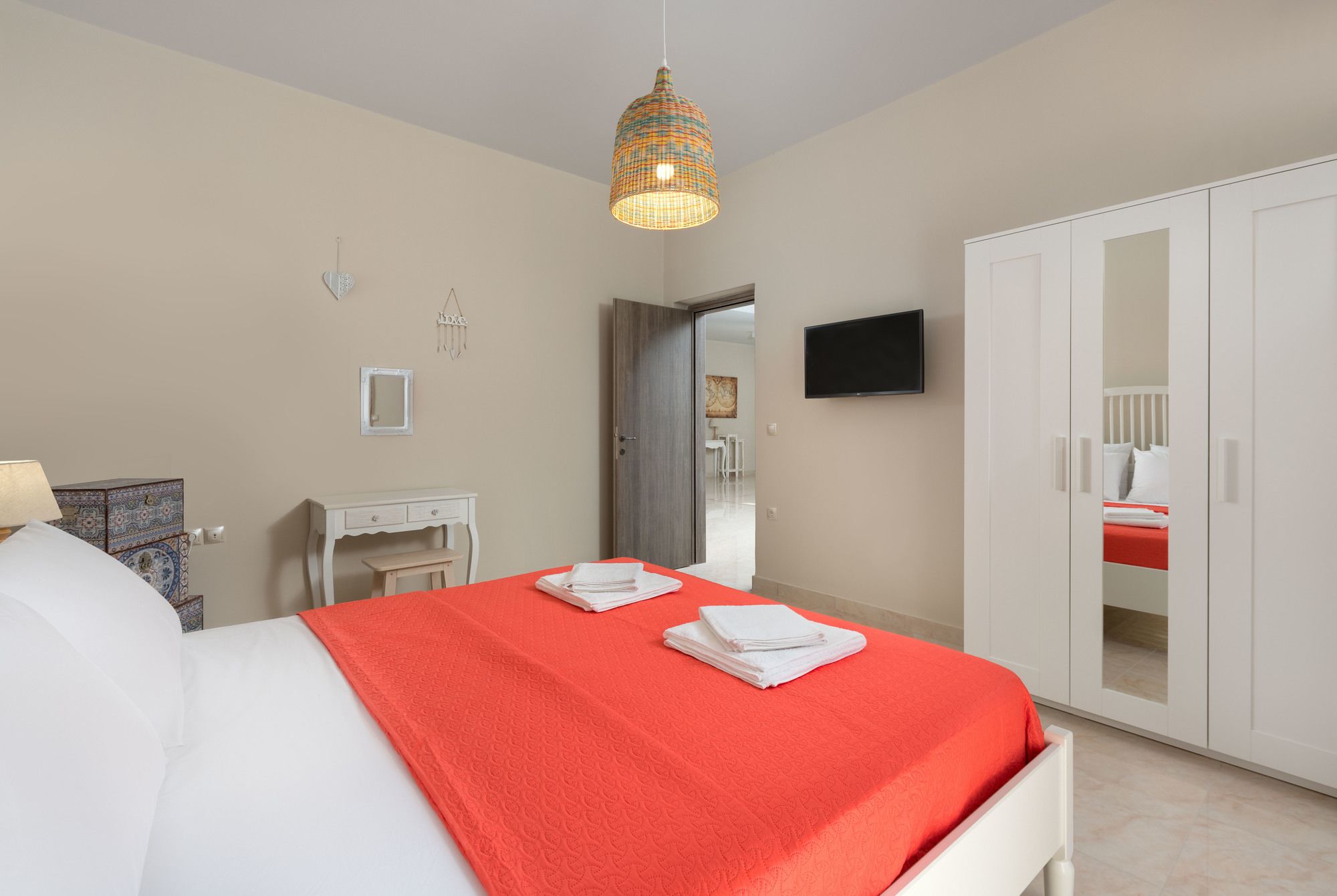Evelyn Villa — 4-Star Luxury Hotel in Rodos, Greece