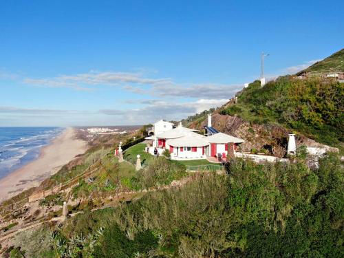 Casa dos Cogumelos Retiro Exclusivo à Beira Mar — 4-Star Luxury Hotel in Figueira Da Foz, Portugal