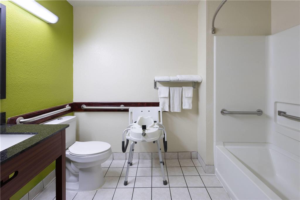 Super 8 by Wyndham South Boston VA - photo 20