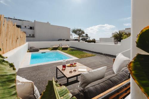 Villa Karla Agios Prokopios — 4-Star Luxury Hotel in Naxos, Greece