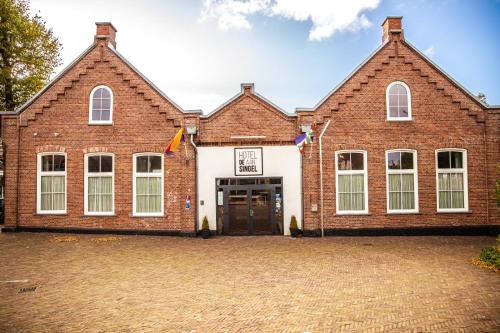 Hotel Aan De Singel — Delfzijl — photo 2