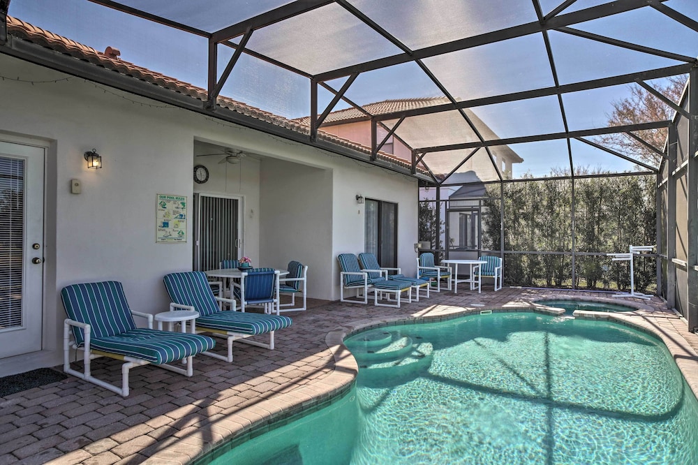 Spacious Clermont Getaway 10 Miles to Disney in Clermont, United States