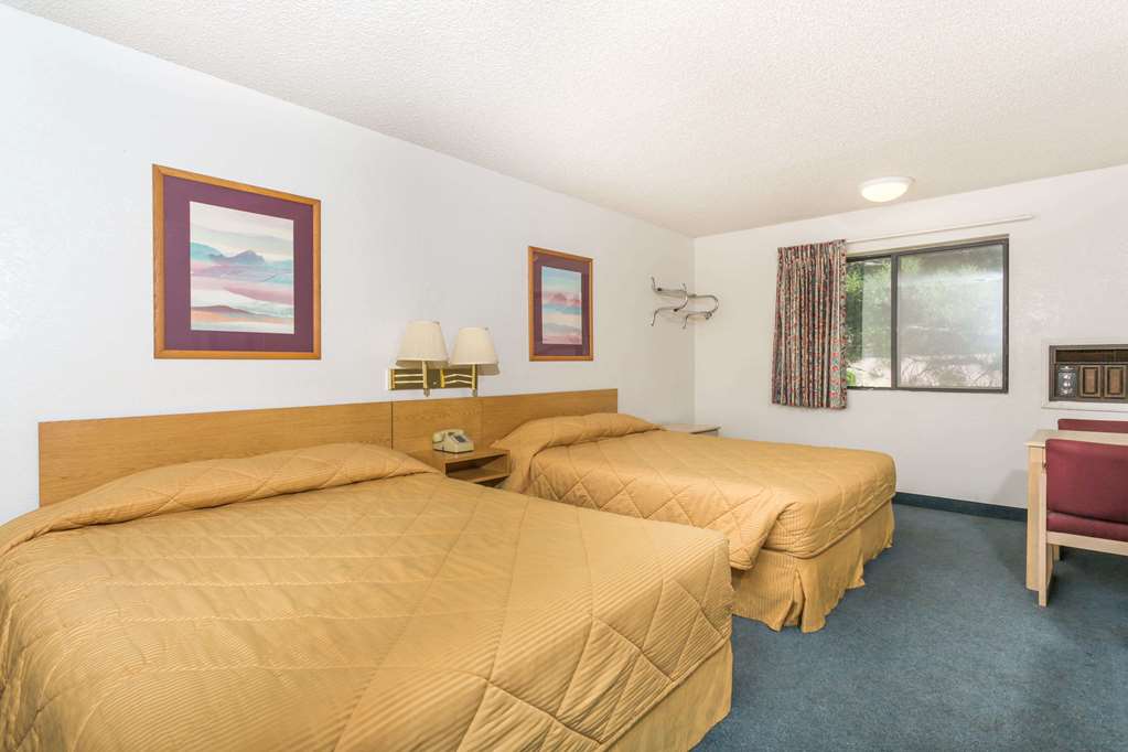 Knights Inn Payson - photo 12