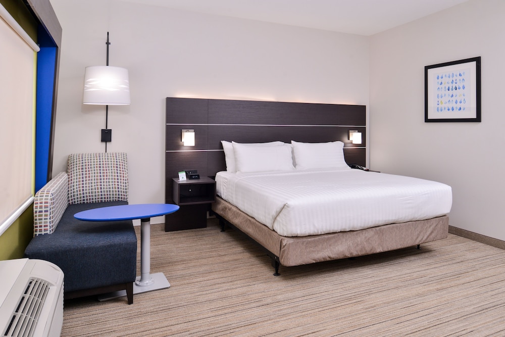 Holiday Inn Express Bethlehem by IHG - photo 13