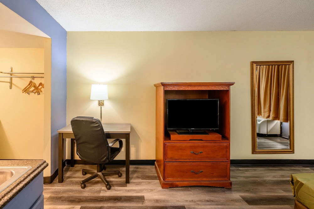 Quality Inn New Orleans I 10 East - photo 15