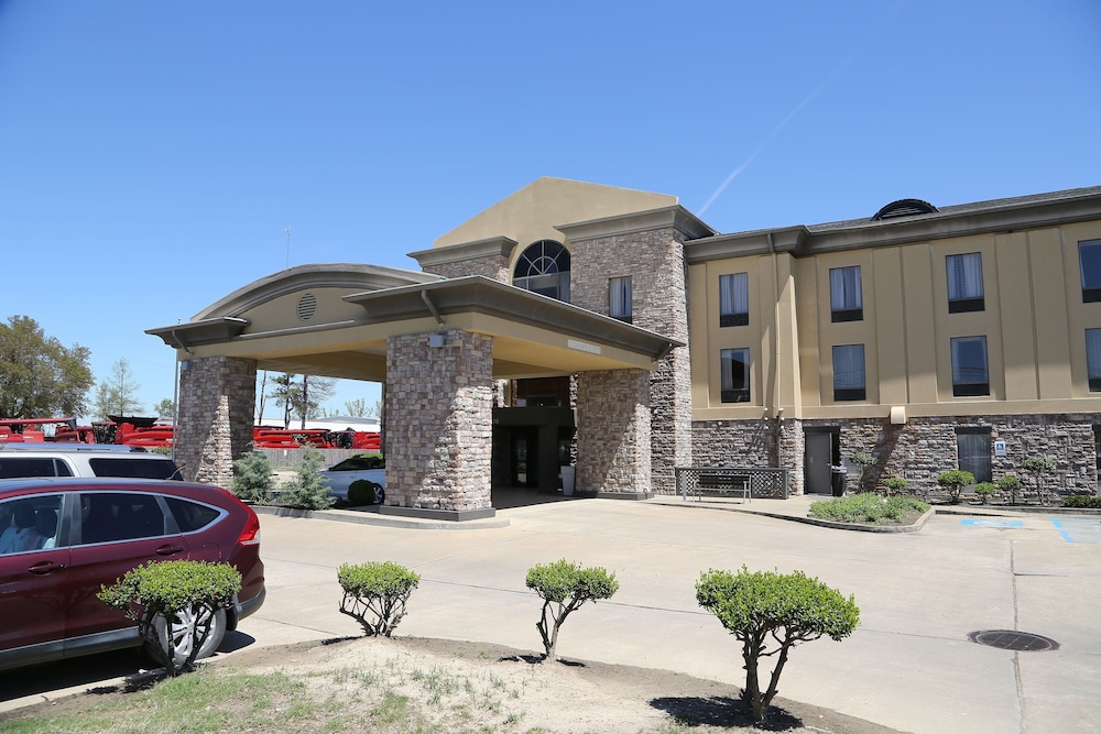 Holiday Inn Express Hotel & Suites Cleveland - photo 56