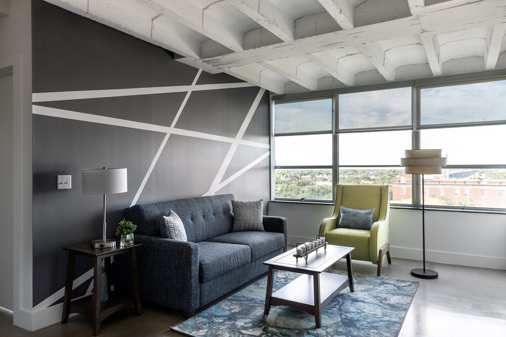 Stay Alfred at Drayton Tower - photo 60