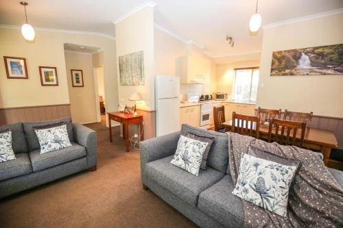 Silver Birches Holiday Village Unit 7 in Bright, Australia