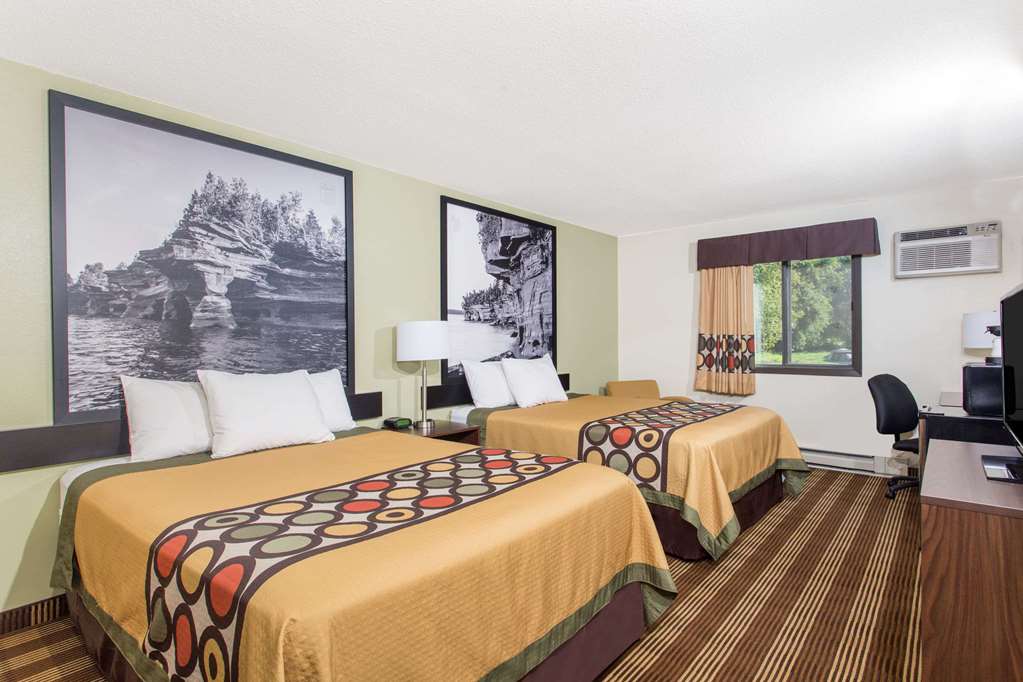 Super 8 by Wyndham Eau Claire I 94 - photo 13