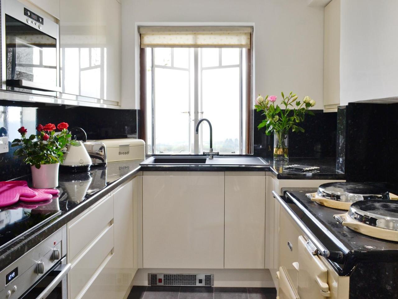 Beacon Cottage — 5-Star Luxury Hotel in Ivybridge, United Kingdom