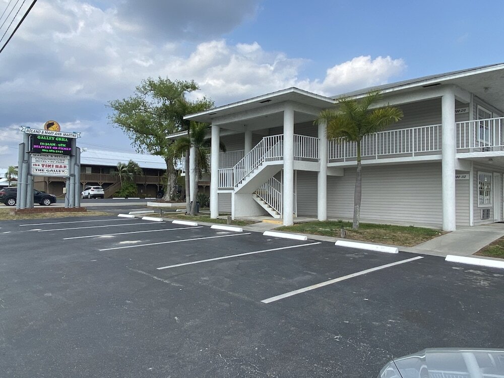 Roland and Mary Ann Martin Resort - photo 18