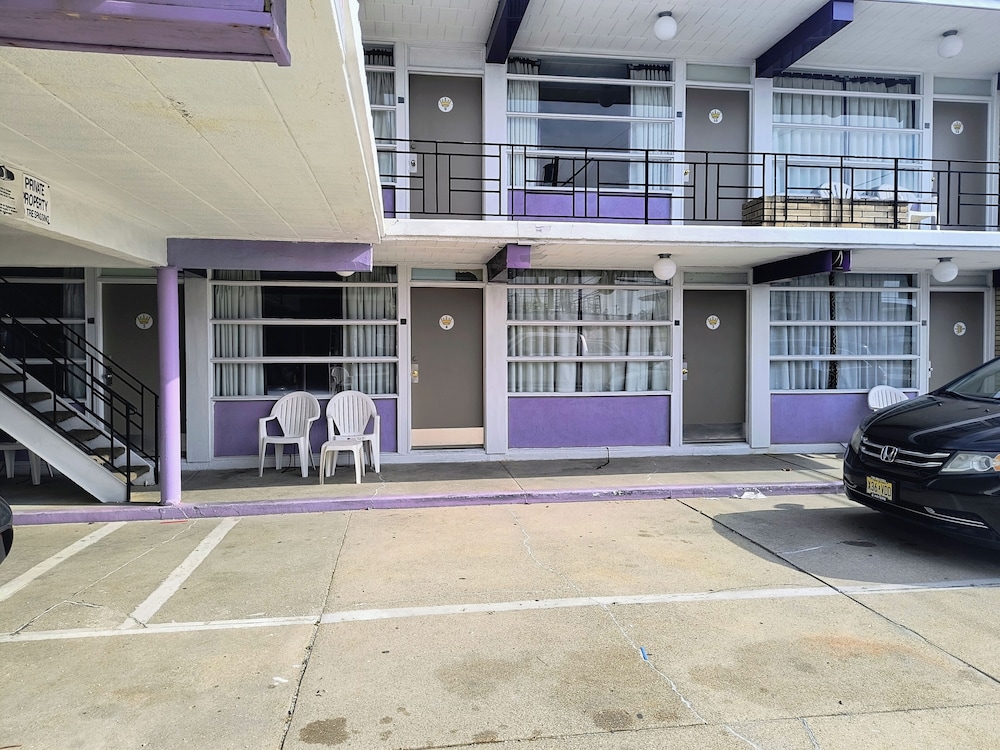 Monaco Motel Wildwood Beach & Boardwalk - photo 26