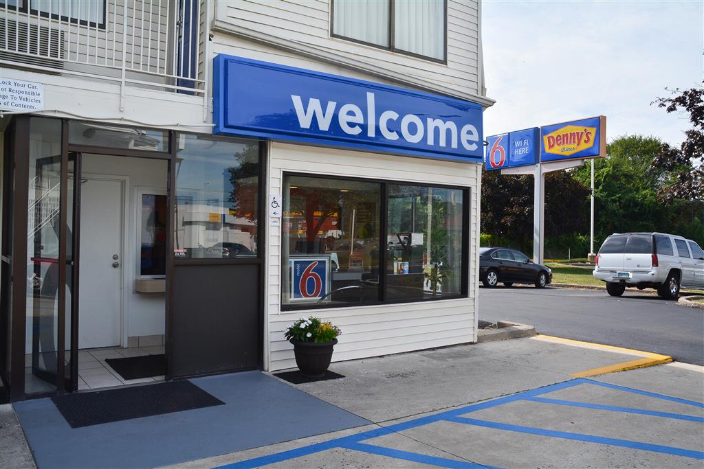 Motel 6 Southington CT Hartford - featured photo