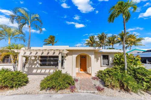 Keys Free & Easy in Marathon, United States