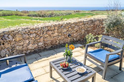 Karmnu Holiday Farmhouse — 4-Star Luxury Hotel in Gharb, Malta