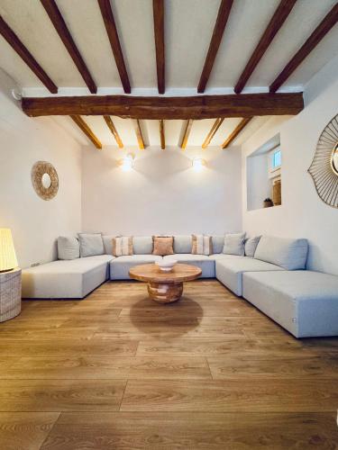 LA GIULIA Luxury Homkeey Apartments — 4-Star Luxury Hotel in Rome, Italy