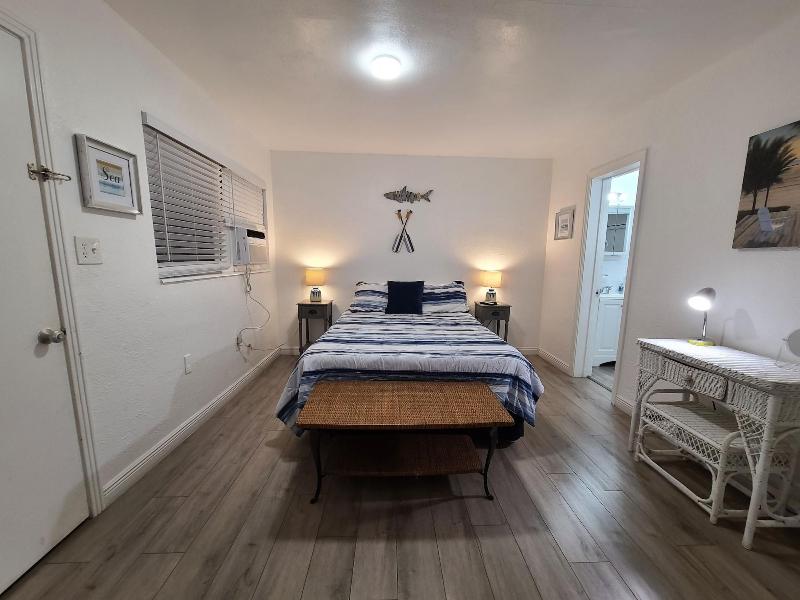 Sun Island Motel - photo 108