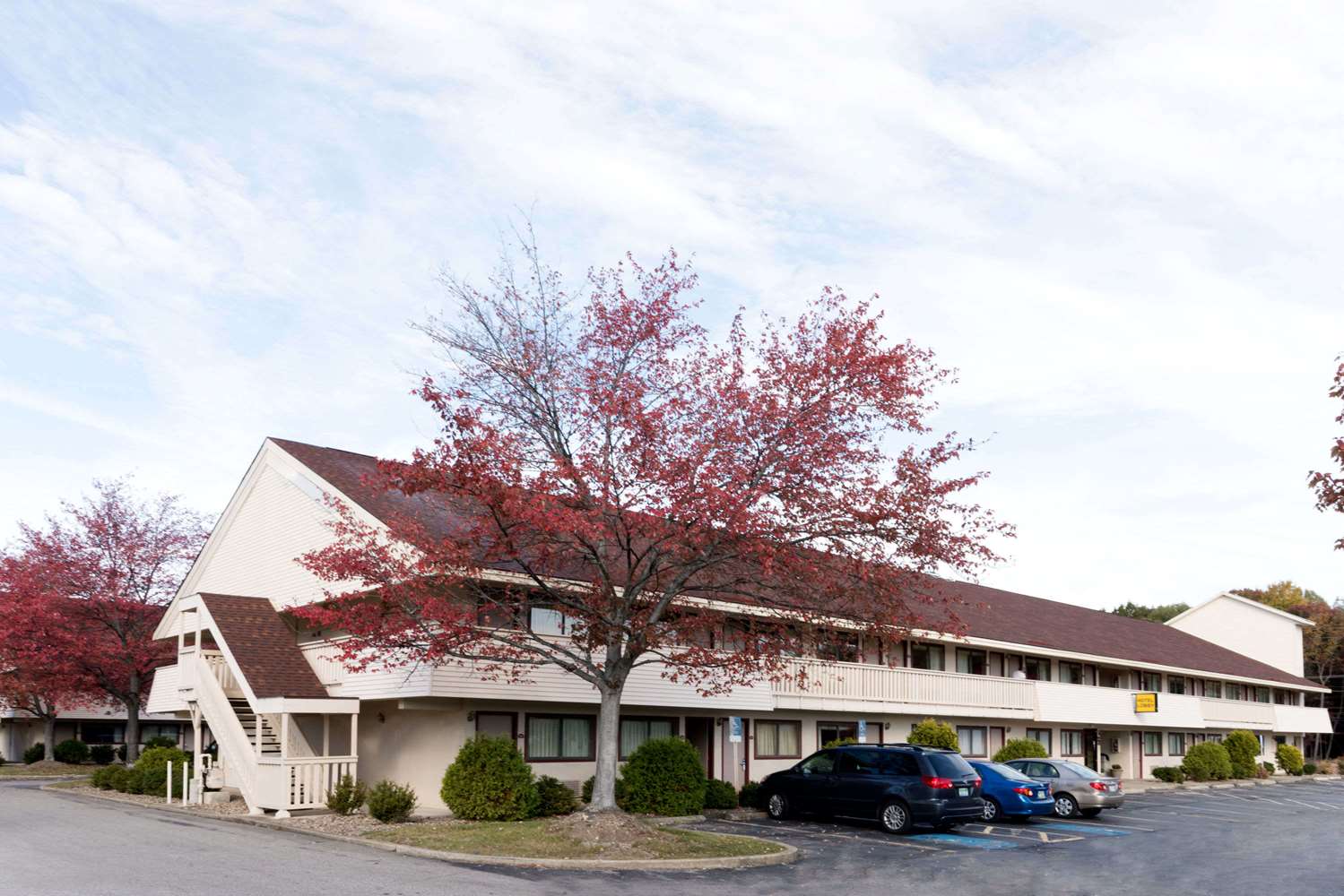 Super 8 by Wyndham Strongsville Cleveland - photo 8