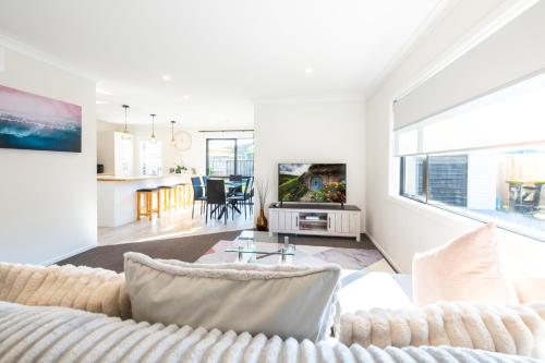 Entire New Modern Home in Matamata New Zealand — 4-Star Luxury Hotel in Matamata, New Zealand