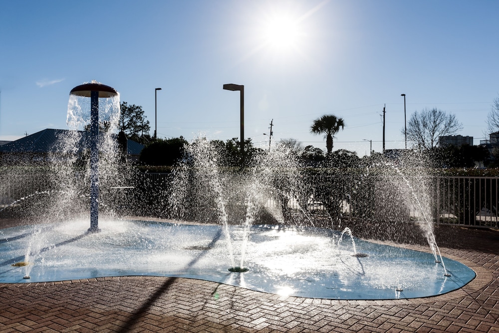 Hampton Inn & Suites Panama City Beach Pier Park Area - photo 44