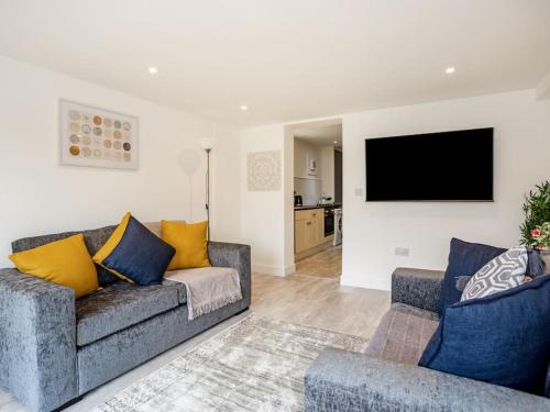 Outstanding 6 Sleeper Great Location Legoland in Windsor, United Kingdom