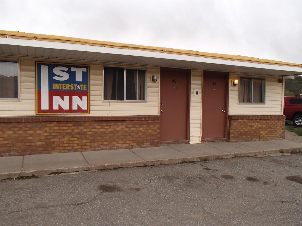 1St Interstate Inn - photo 2