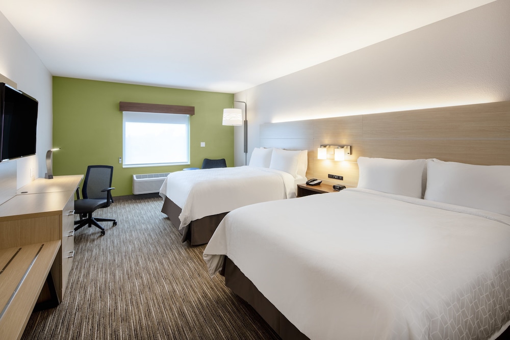 Holiday Inn Express & Suites Ft Myers Beach Sanibel Gateway by IHG - photo 20
