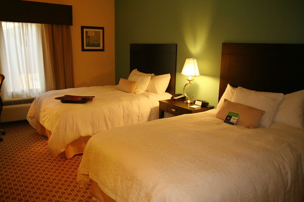 Hampton Inn Orange - photo 8