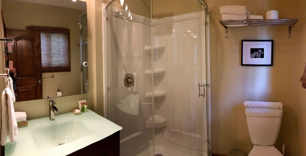 Torchlight Inn - photo 32
