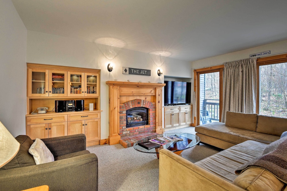 Ski In Resort Family Condo with Deck at Jay Peak - photo 26