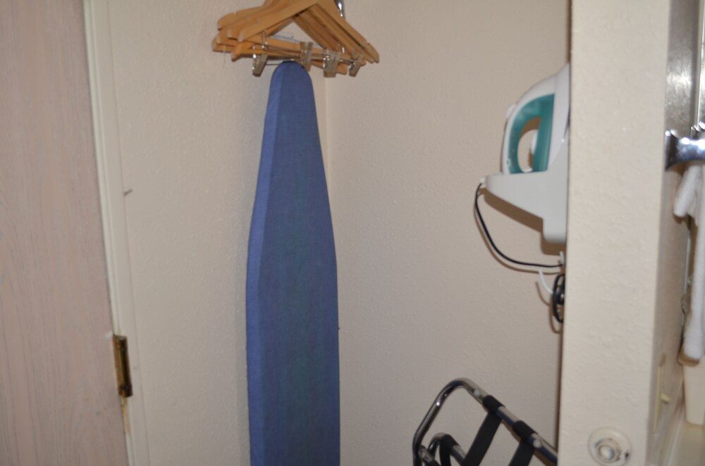 Quality Suites Abilene TX - photo 21