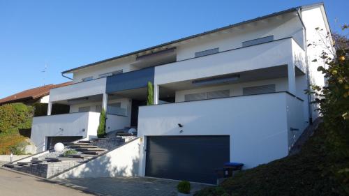 Birnaublick — 4-Star Luxury Hotel in Uhldingen-Muhlhofen, Germany