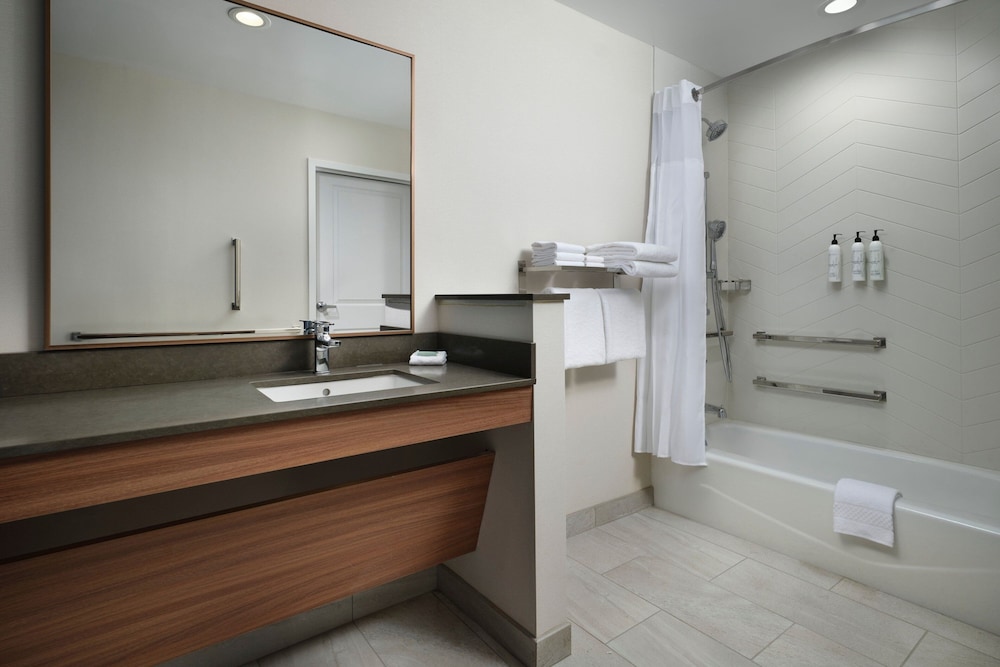 Fairfield by Marriott Inn & Suites Barstow - photo 10