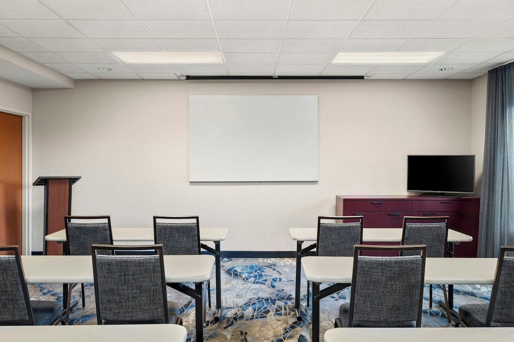 Fairfield Inn & Suites by Marriott Paducah - photo 24