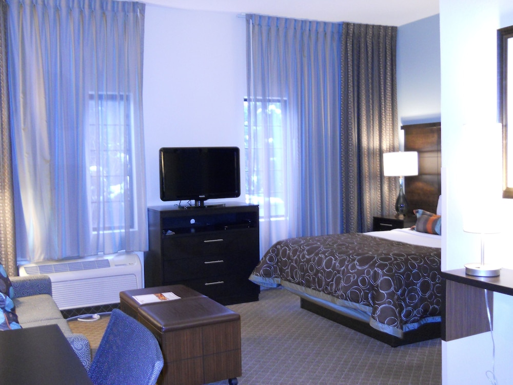 Staybridge Suites Columbus Airport by IHG - photo 5
