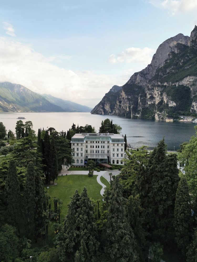 Lido Palace — 5-Star Luxury Hotel in Riva Del Garda, Italy