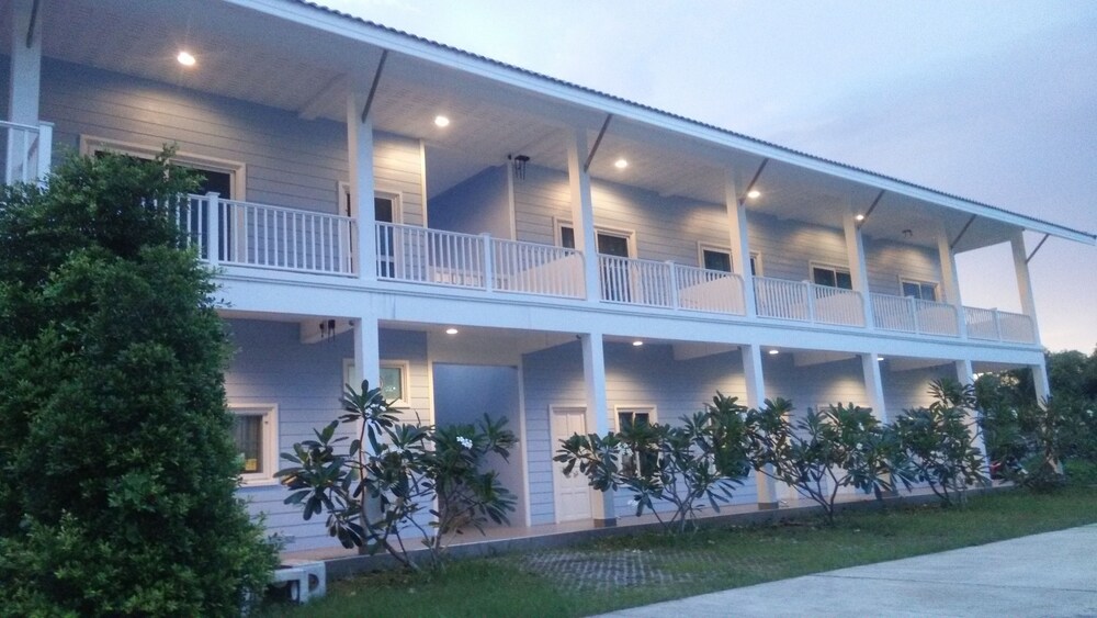 Vanilla Ville Resort - last minute hotel in Krabi