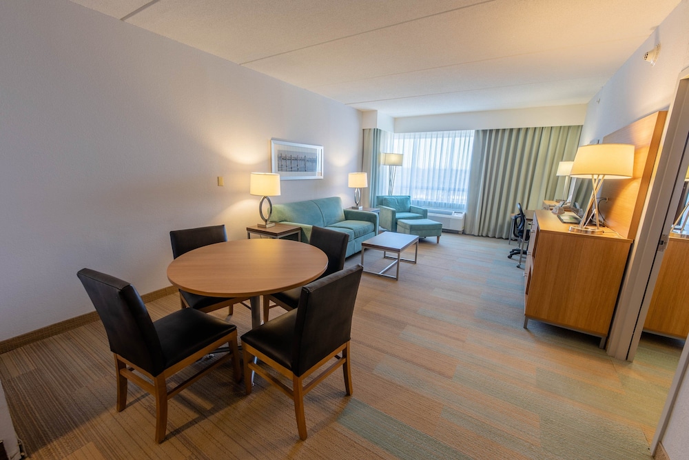 Holiday Inn Manahawkin Long Beach Island by IHG - photo 15