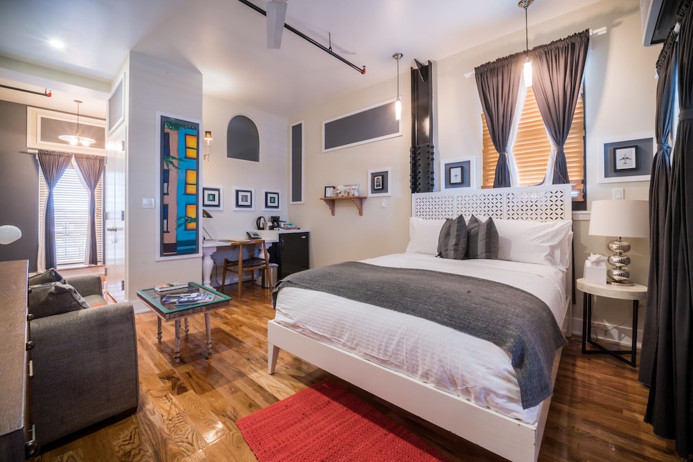 Henry Norman Hotel - photo 13