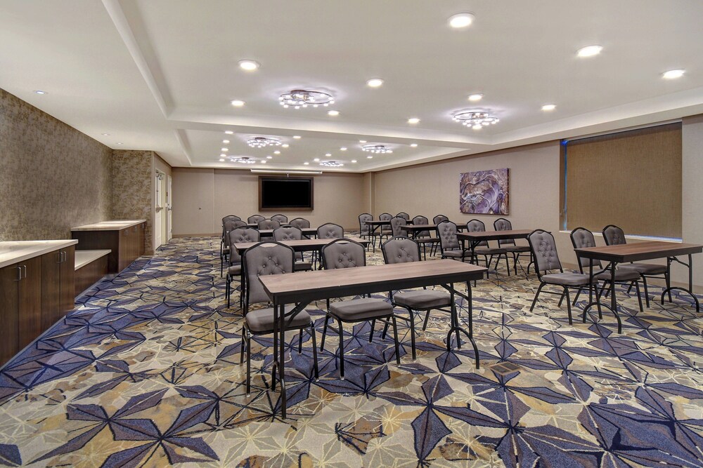 Fairfield Inn & Suites Las Vegas Airport South - photo 41
