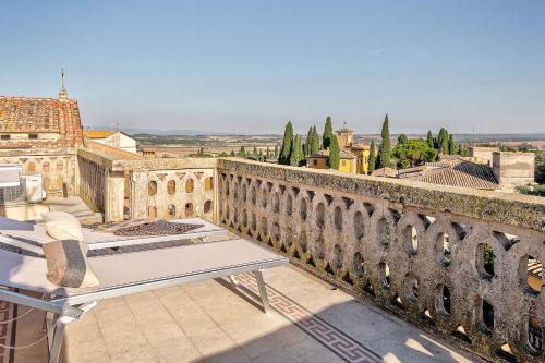 Residenza Villa Clara — 4-Star Luxury Hotel in Bettolle, Italy