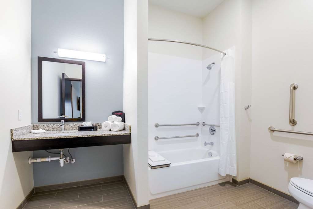 MainStay Suites Winfield Teays Valley - photo 7