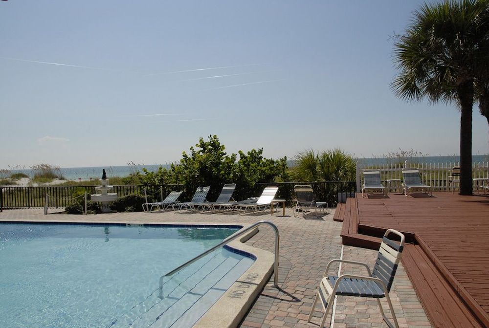 Gulf Towers Motel — hotel in Indian Rocks Beach