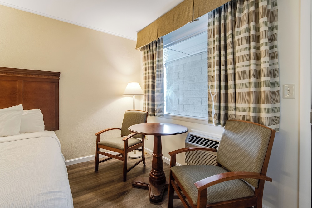 Oceanus Motel - photo 9
